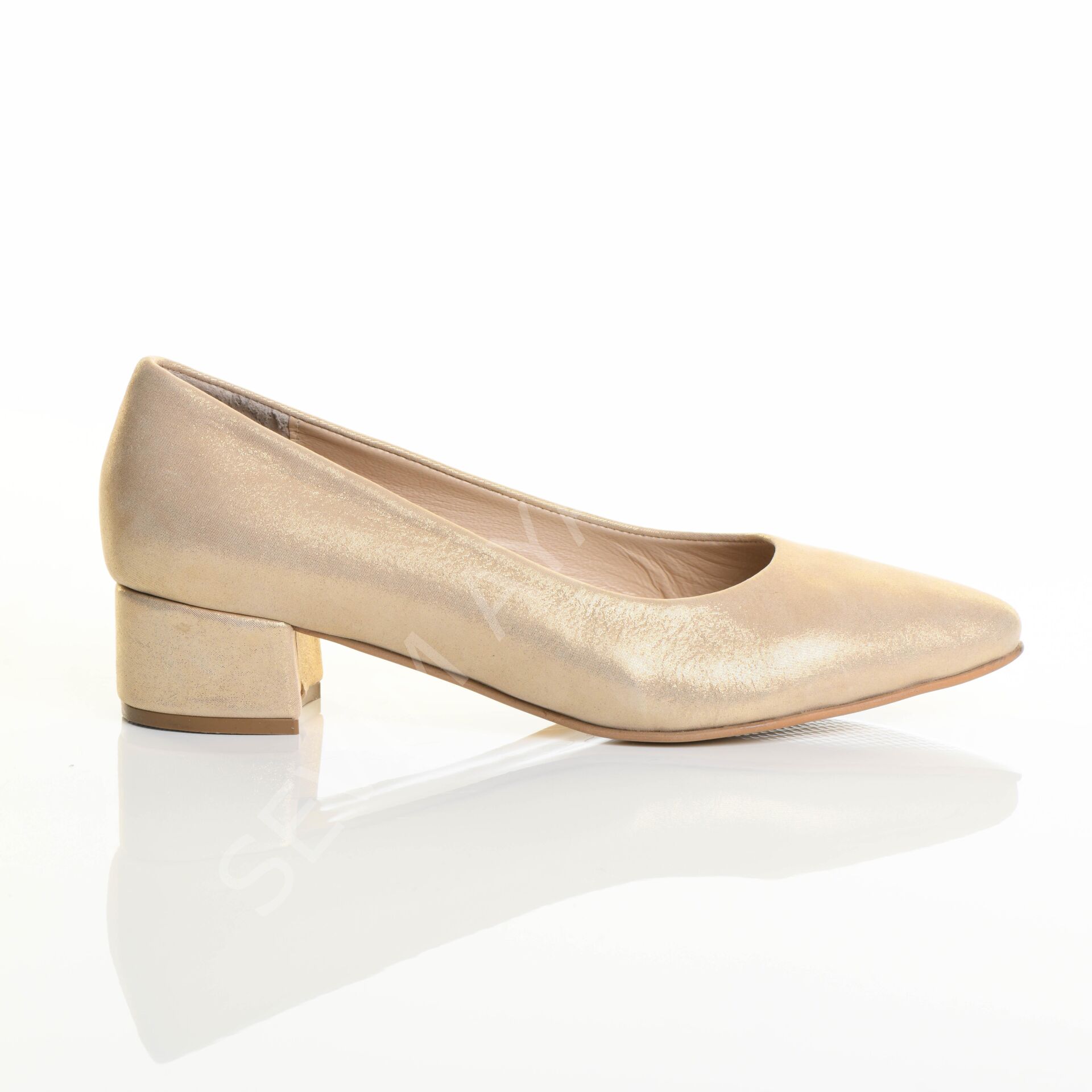 KADIN HAKİKİ DERİ KISA TOPUK DORE RENK AYAKKABI