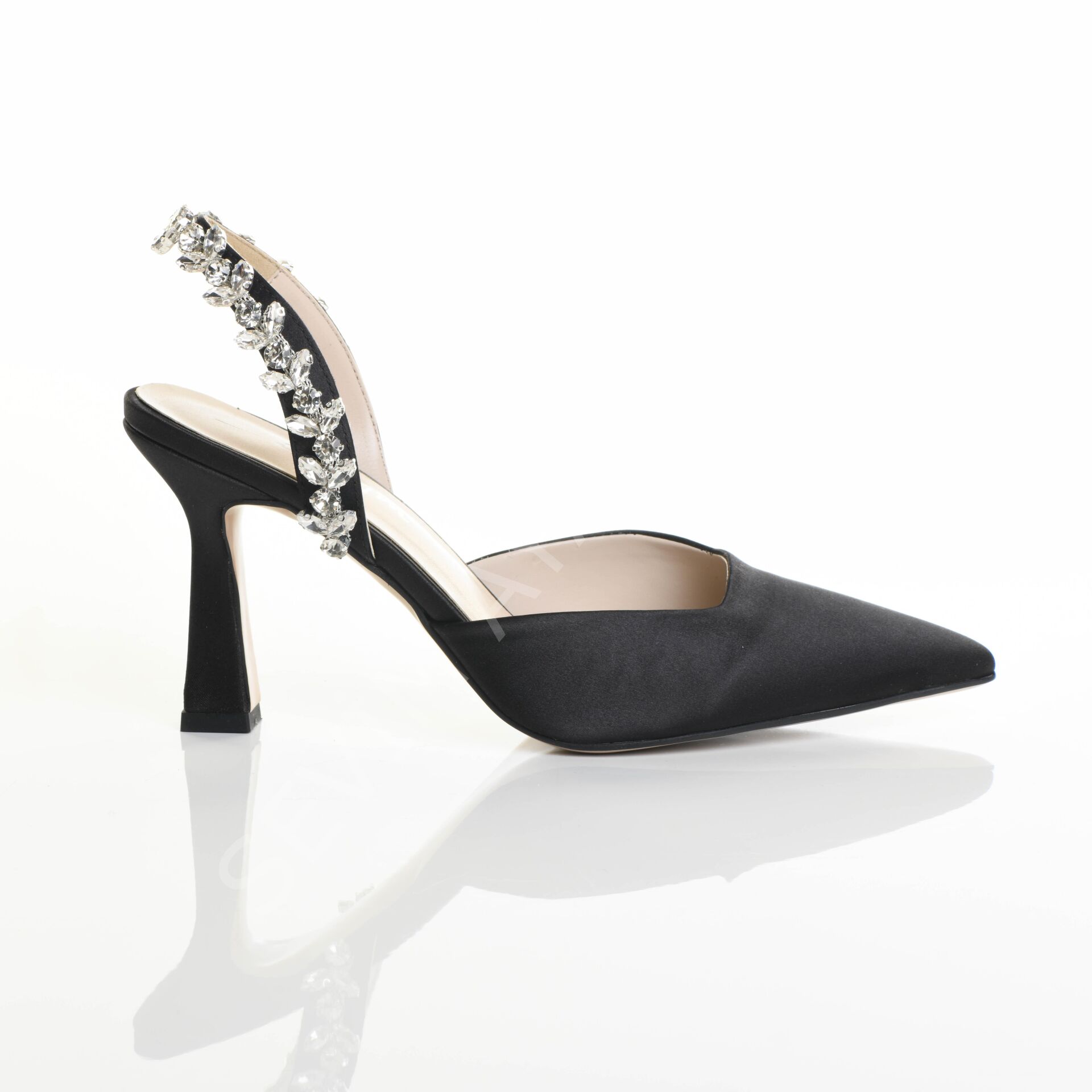 KADIN SİYAH SATEN ARKASI AÇIK TAŞLI ABİYE AYAKKABI