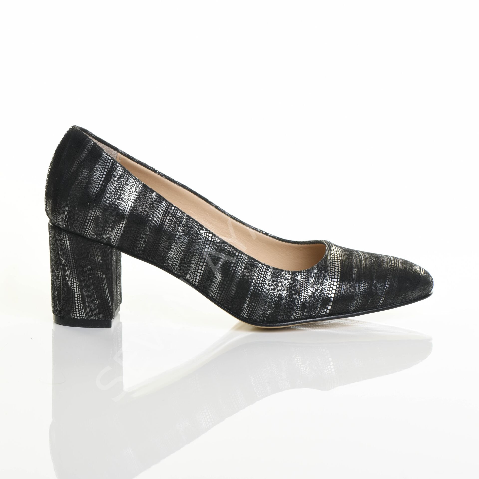 KADIN HAKİKİ DERİ SİYAH GRİ BASKILI AYAKKABI