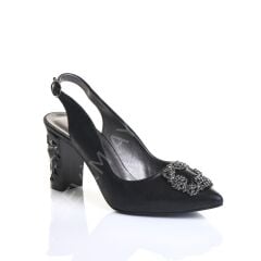 KADIN SİYAH SIVAMA DERİ TOKALI ABİYE AYAKKABI