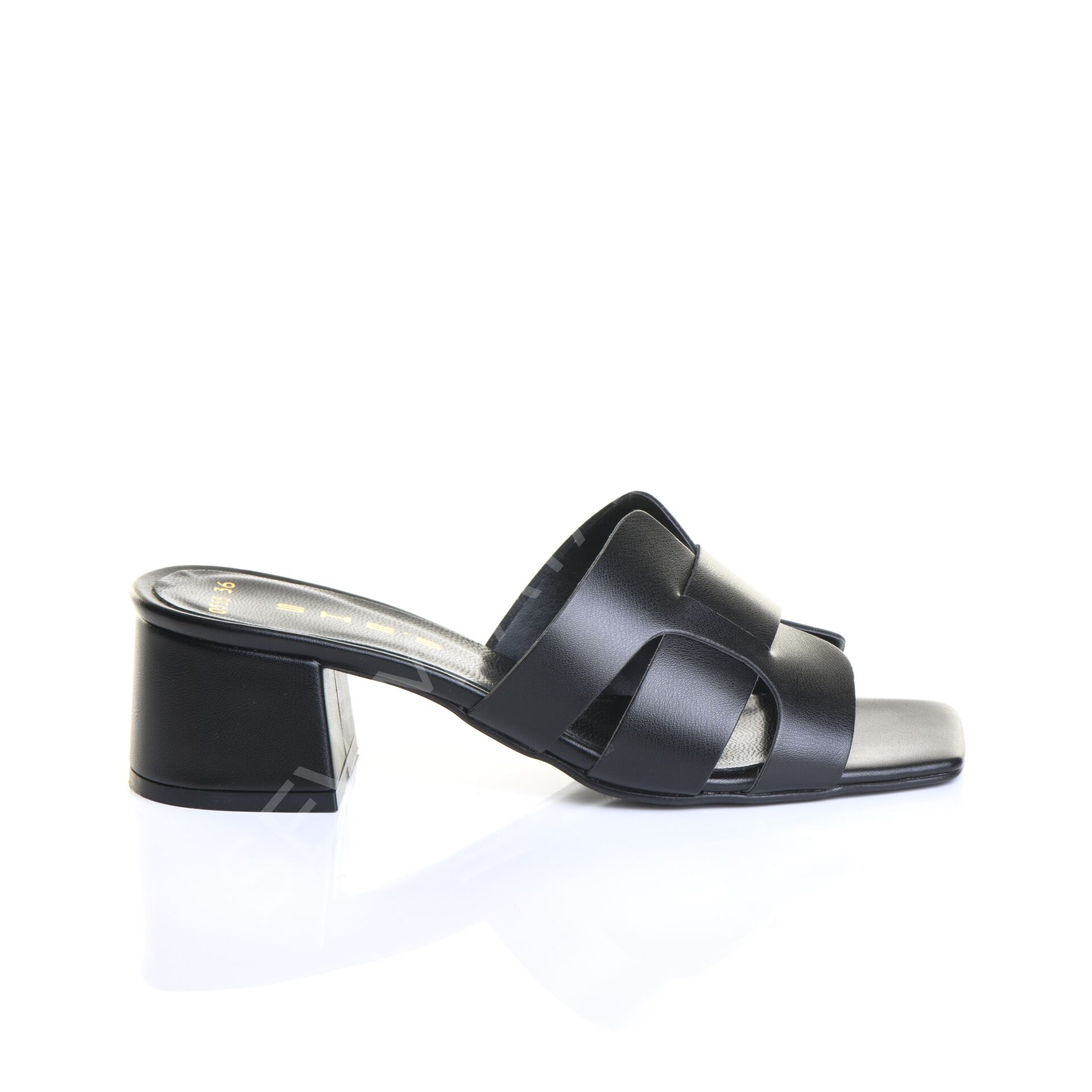 KADIN KISA TOPUKLU GÜNLÜK ŞIK TERLİK