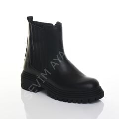 KADIN HAKİKİ DERİ FERMUARLI KALIN TABAN SİYAH BOT