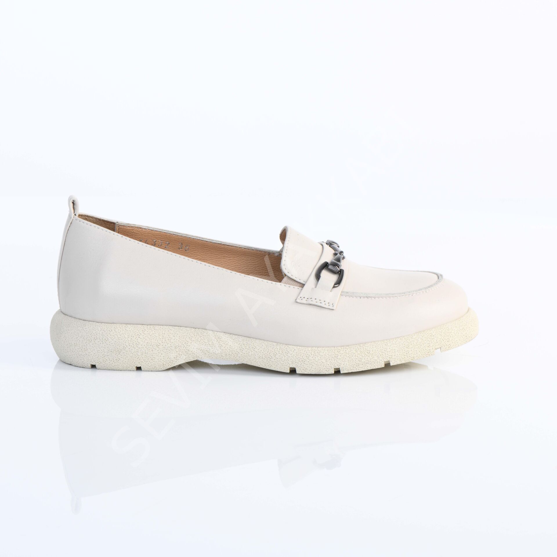 KADIN HAKİKİ DERİ MEVSİMLİK TABAN BEJ RENK AYAKKABI