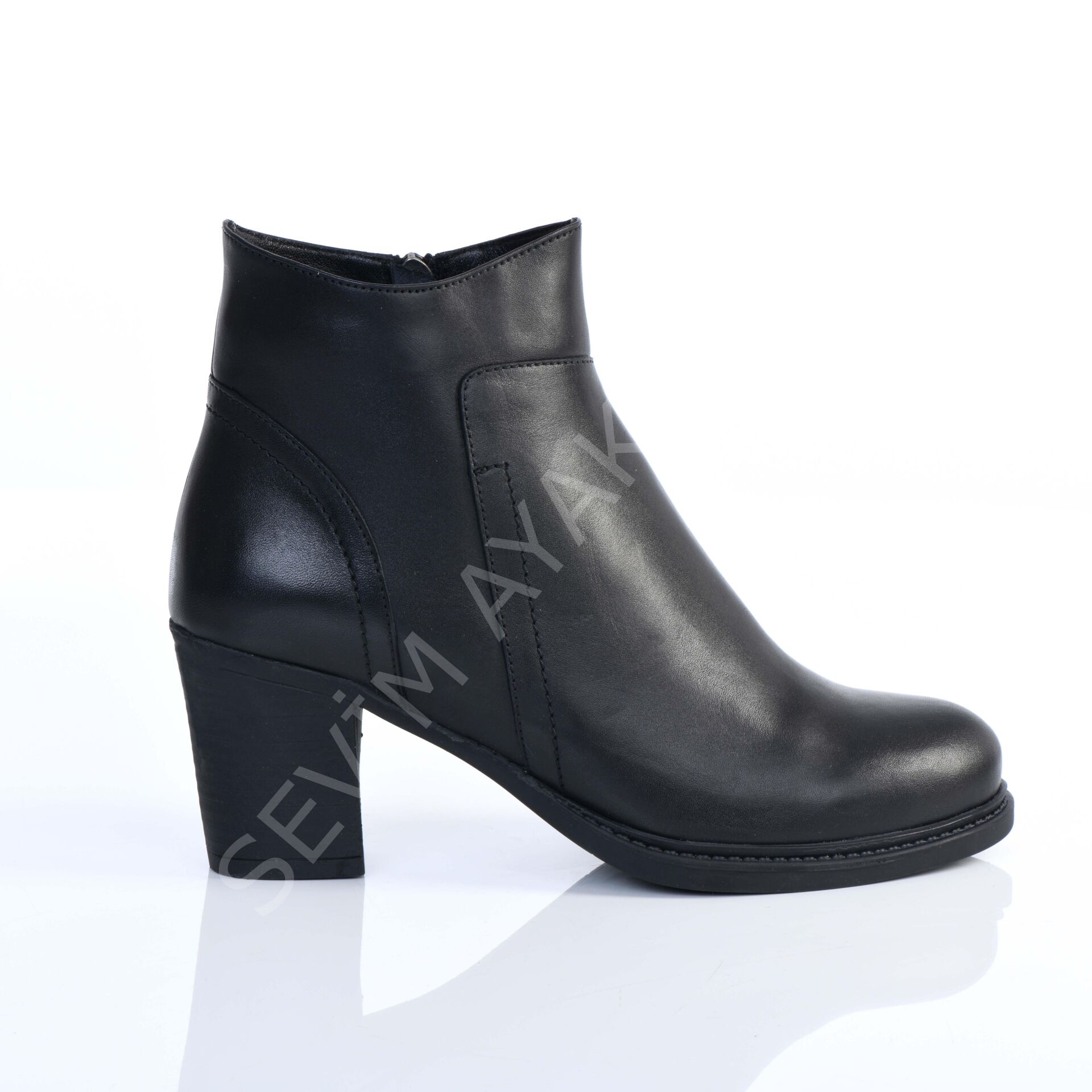 KADIN HAKİKİ DERİ 6CM TOPUKLU SİYAH GÜNLÜK BOT