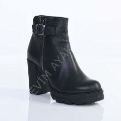 KADIN HAKİKİ DERİ TOPUKLU FERMUARLI SİYAH RENK GÜNLÜK BOT