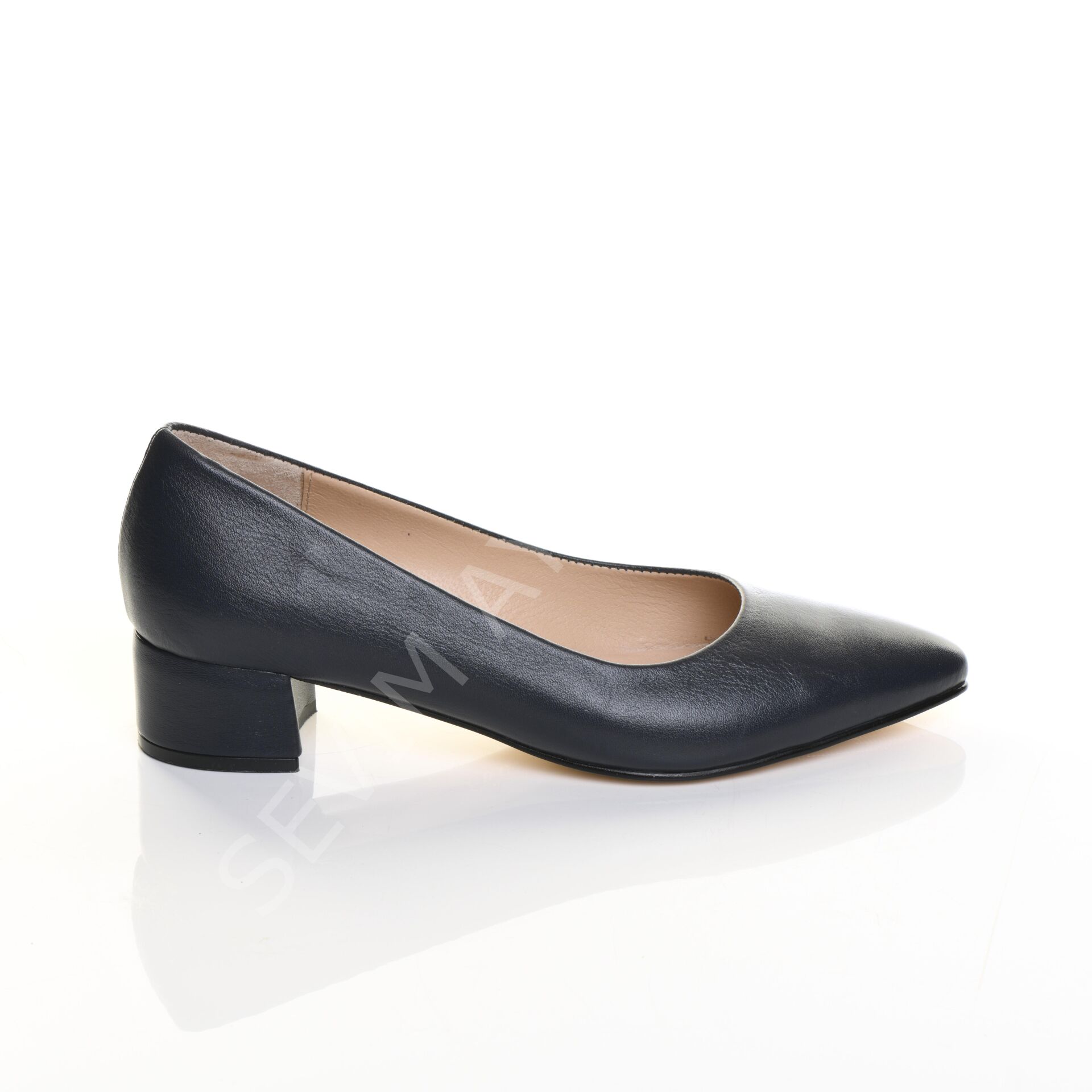 KADIN HAKİKİ DERİ LACİVERT KISA TOPUK AYAKKABI